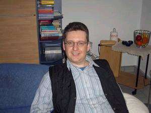 Honigsee / Er sucht Sie / Kuscheln