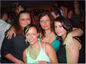 Galmiz / Sie sucht Ihn / jucyfruit18