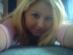 Mittergrabern / Sie sucht Ihn / craZyladYne