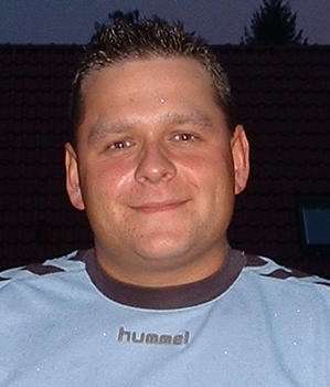 Hummelbach / Er sucht Sie / vichi80