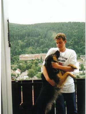 Feld / Er sucht Sie / ghazghkull18