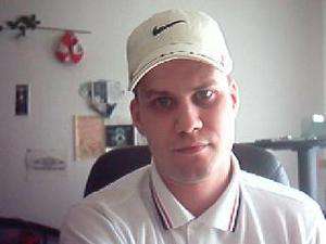 Neukirchen / Er sucht Sie / David22MH