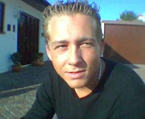 Altenhof / Er sucht Sie / z3boy1