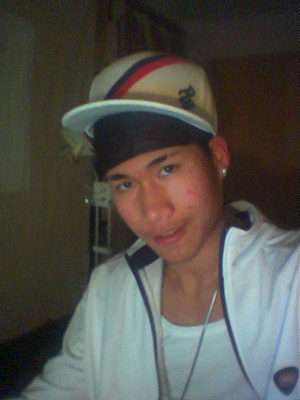 Dorfern / Er sucht Sie / chacriz