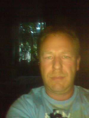 Bucha / Er sucht Sie / ichbinsdjg