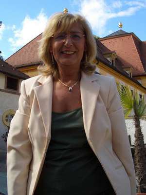 Unterholz / Sie sucht Ihn / samra
