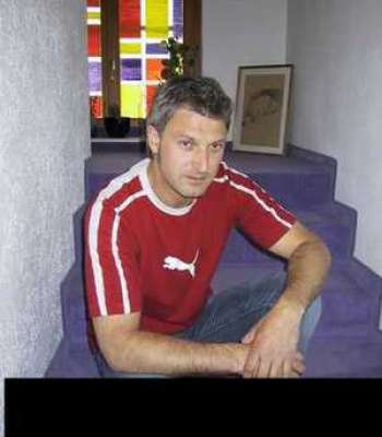 Rödt / Er sucht Sie / mikky1