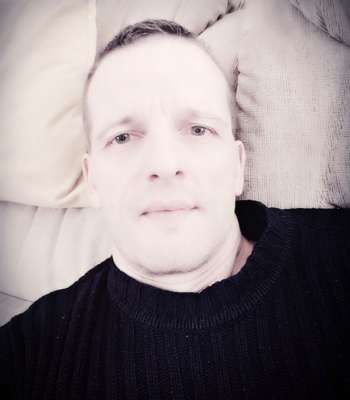 Wattenbek / Er sucht Sie / tkprivat