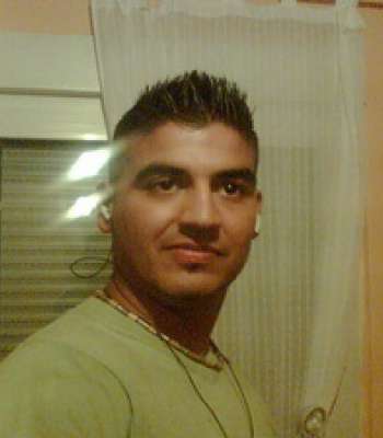 Achleiten / Er sucht Sie / Divan