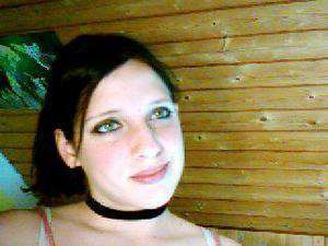 Neuberg / Sie sucht Ihn / Gothic-Girl