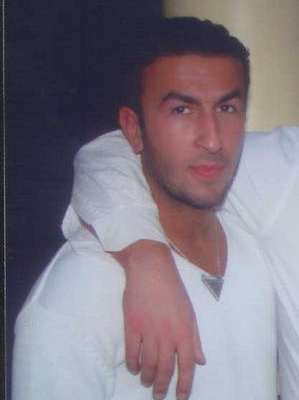 Feld / Er sucht Sie / RAUL_FFM