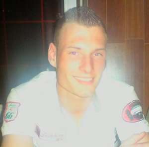 Oberthan / Er sucht Sie / Nick1011