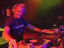 Winkel / Er sucht Sie / Acid-Warrior