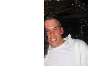 Helfens / Er sucht Sie / Alberto21