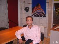 Mandach / Er sucht Sie / aydin65