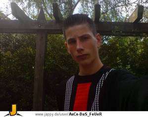 Feitzing / Er sucht Sie / WolFe111