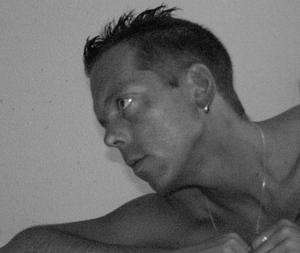 Grunddorf / Er sucht Sie / archangel75