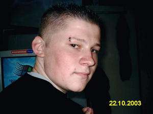 Warder / Er sucht Sie / djjury85