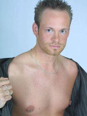 Niederbreitenbach / Er sucht Sie / beatboy