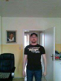 Neu Poserin / Er sucht Sie / TyronCarissa
