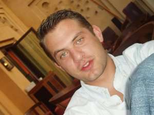 Unterhillinglah / Er sucht Sie / DCW2202