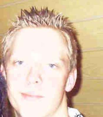 Brand / Er sucht Sie / netranger84