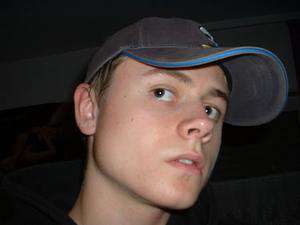 Bucha / Er sucht Sie / wo0kie