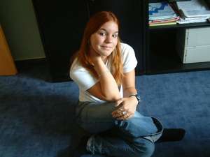 Eden / Sie sucht Ihn / HoneyY
