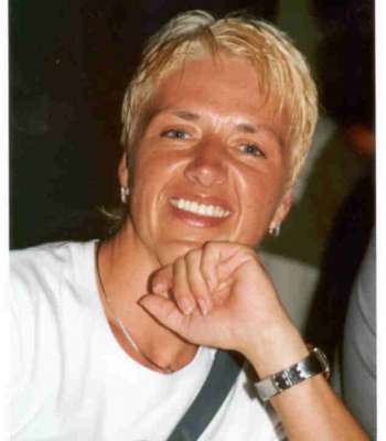Trimstein / Sie sucht Ihn / sanne