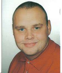 Knirzing / Er sucht Sie / oliver26