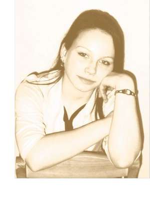 Charlottenberg / Sie sucht Ihn / Katie1986