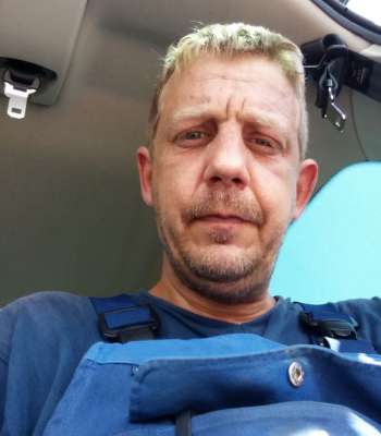 Korbach, Kreisstadt / Er sucht Sie / emd77