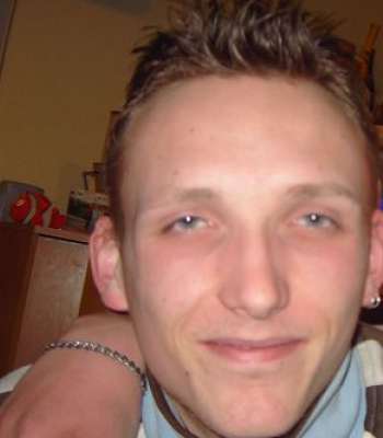 Fahra / Er sucht Sie / St33f