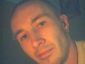 Kranzing / Er sucht Sie / X_Junky_X