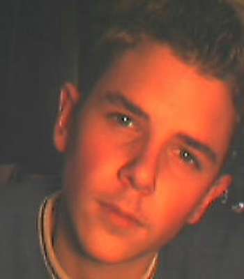 Pasching / Er sucht Sie / Bong-87