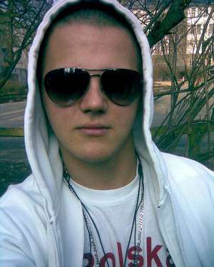 Spital / Er sucht Sie / trick_17