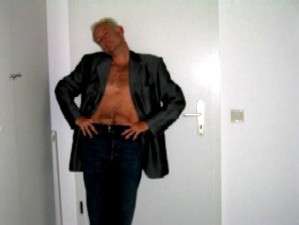 Oberrieden / Er sucht Sie / frank43