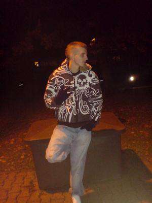 Oberperwend / Er sucht Sie / BLACKSTAR1
