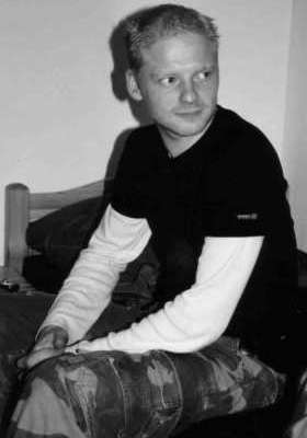 Hirzel / Er sucht Sie / Micha28DD