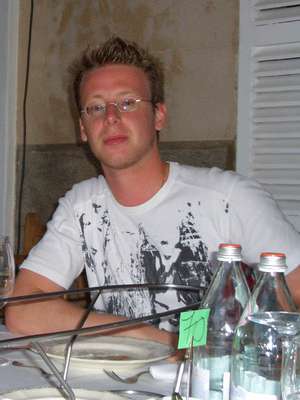 Kreil / Er sucht Sie / Godot_84