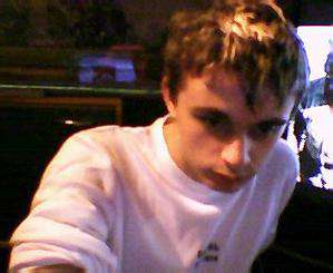 Brunn / Er sucht Sie / Rene18Ob