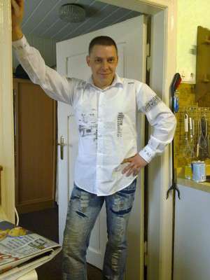 Obertiefenbach / Er sucht Sie / Robbuddy
