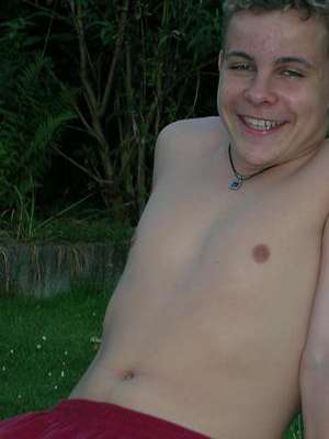 Ludwigsstad / Er sucht Sie / kevin1205