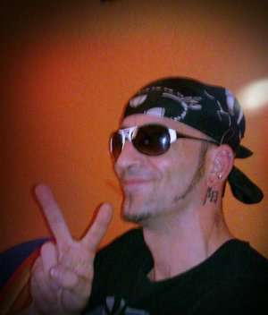 Hohen Wangelin / Er sucht Sie / BenDVibe