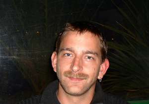 Unterlochen / Er sucht Sie / Thargon73