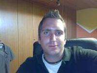 Dorfern / Er sucht Sie / Angus123