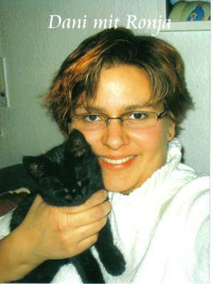 Pyhra / Sie sucht Ihn / DesertRose76