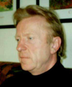 Bachhagel / Er sucht Sie / qwertzdsl
