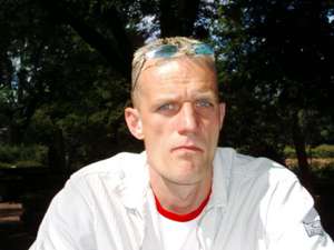 Naichet / Er sucht Sie / mikezwilling