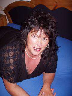 Sugiez / Sie sucht Ihn / antonella51